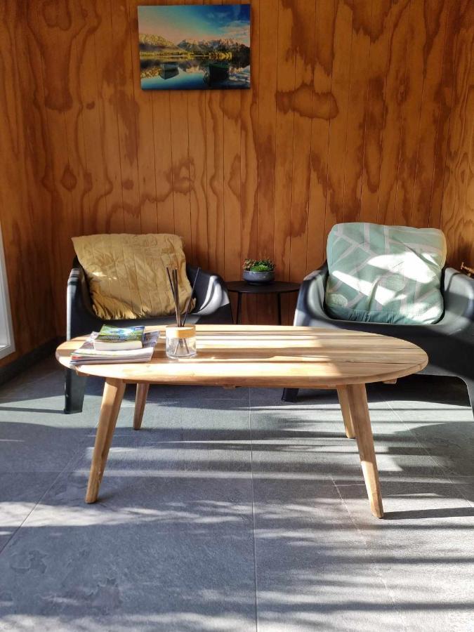 Modern 1 Bedroom Apartment Across From Hagley Park 크라이스트처치 외부 사진